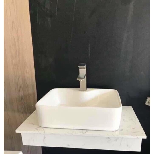 Lavabo Vuông Đặt Bàn Màu Trắng Tại Trà Vinh 